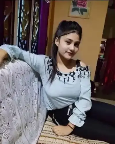 Call Girls Service in Ramsar